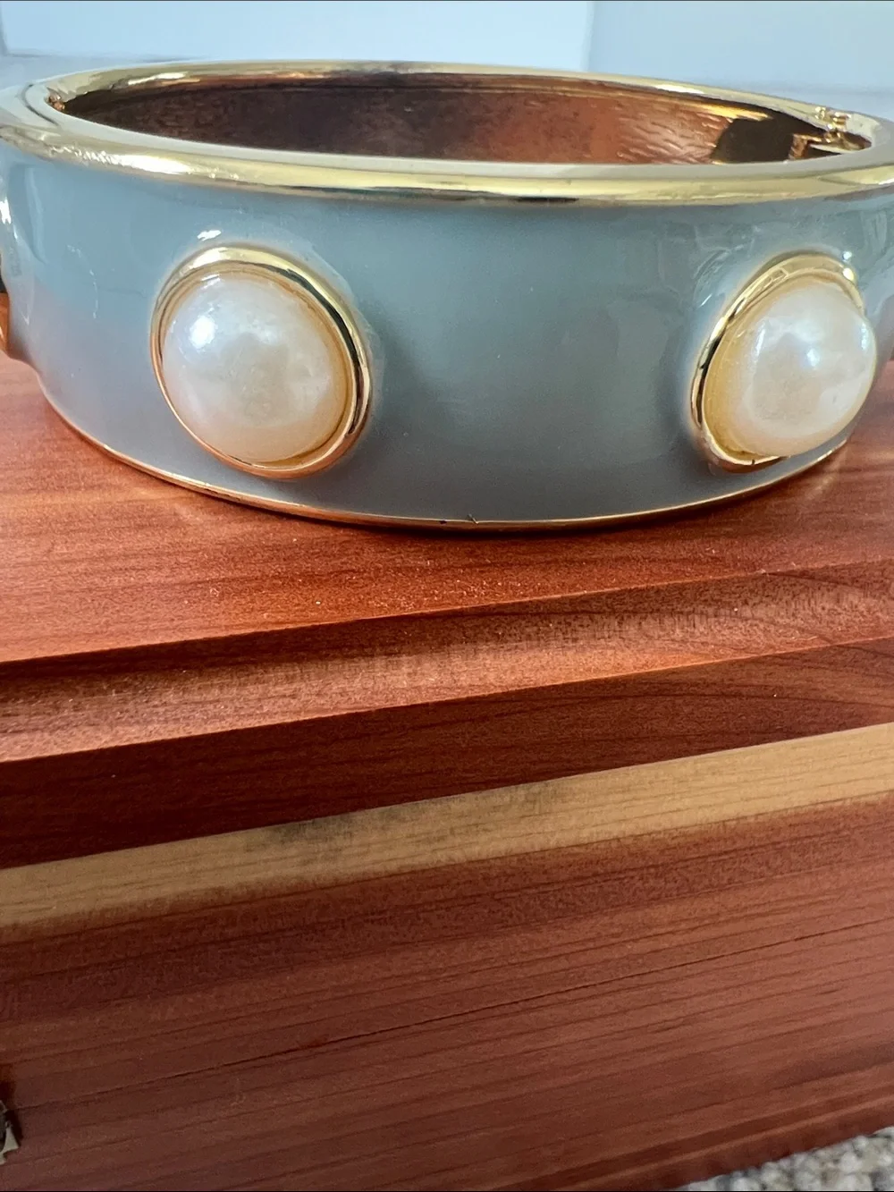 Gold-Trim Gray Pearl Accent Bangle Bracelet